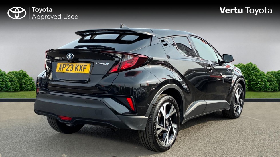 Toyota C-HR 1.8 Hybrid Design 5dr CVT Hybrid Hatchback - Image 2