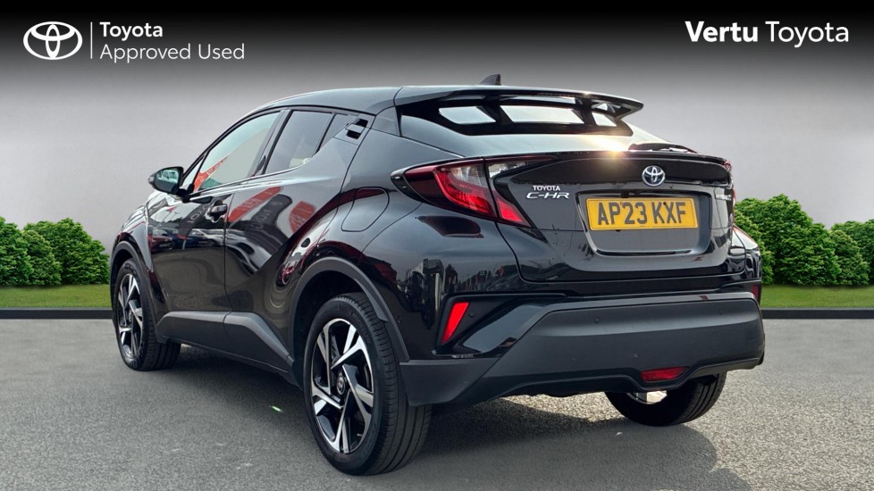 Toyota C-HR 1.8 Hybrid Design 5dr CVT Hybrid Hatchback - Image 4