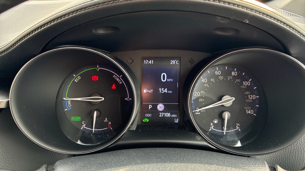 Toyota C-HR 1.8 Hybrid Design 5dr CVT Hybrid Hatchback - Image 11
