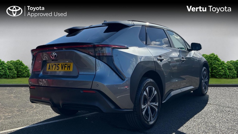 Toyota bZ4X 150kW Motion 71.4kWh 5dr Auto [11kW] Electric Hatchback - Image 2