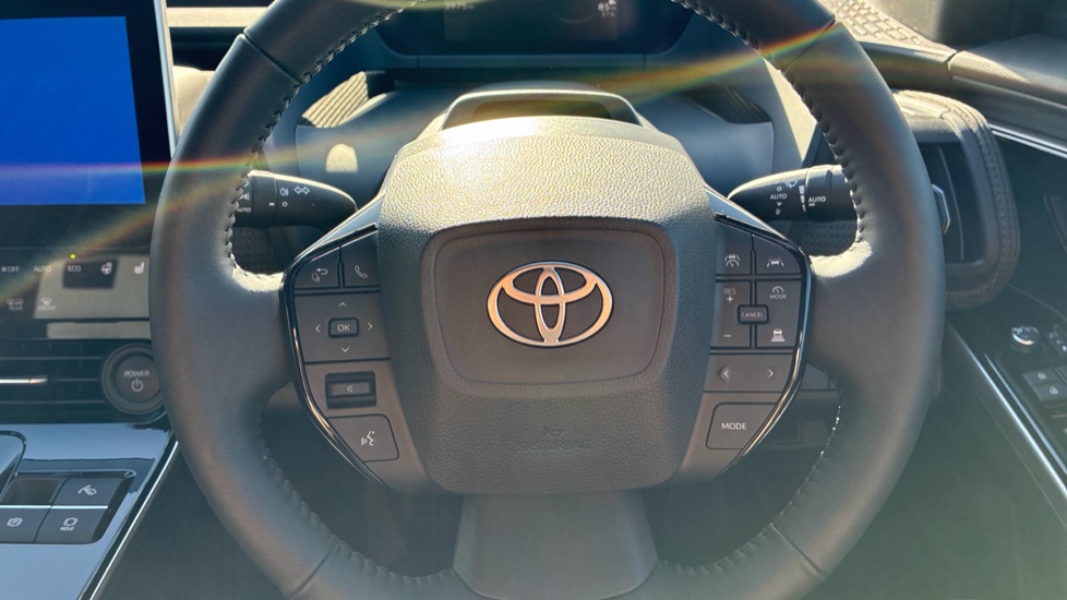 Toyota bZ4X 150kW Motion 71.4kWh 5dr Auto [11kW] Electric Hatchback - Image 10