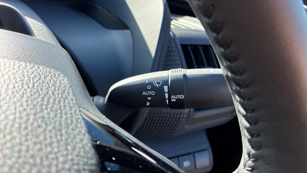 Toyota bZ4X 150kW Motion 71.4kWh 5dr Auto [11kW] Electric Hatchback - Image 34