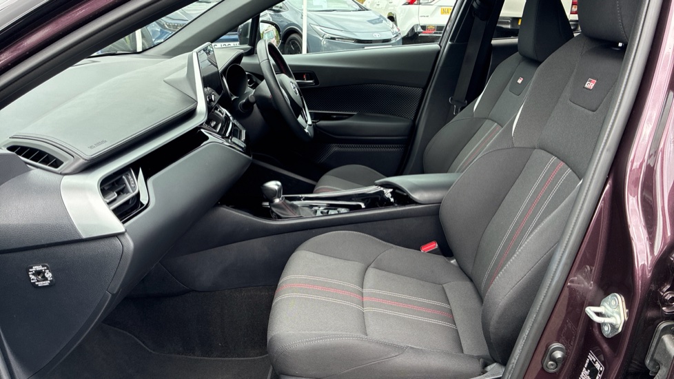 Toyota C-HR 1.8 Hybrid GR Sport 5dr CVT Hybrid Hatchback - Image 5