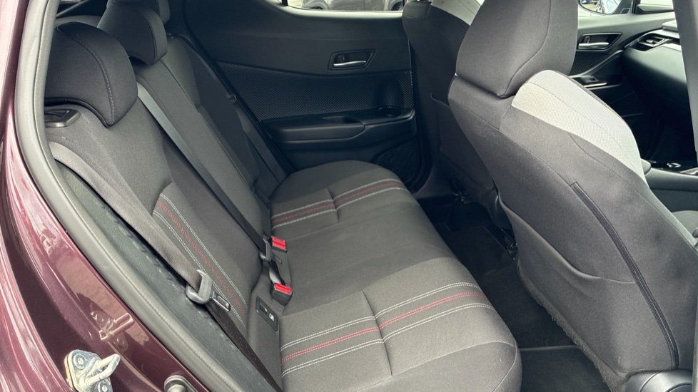 Toyota C-HR 1.8 Hybrid GR Sport 5dr CVT Hybrid Hatchback - Image 8