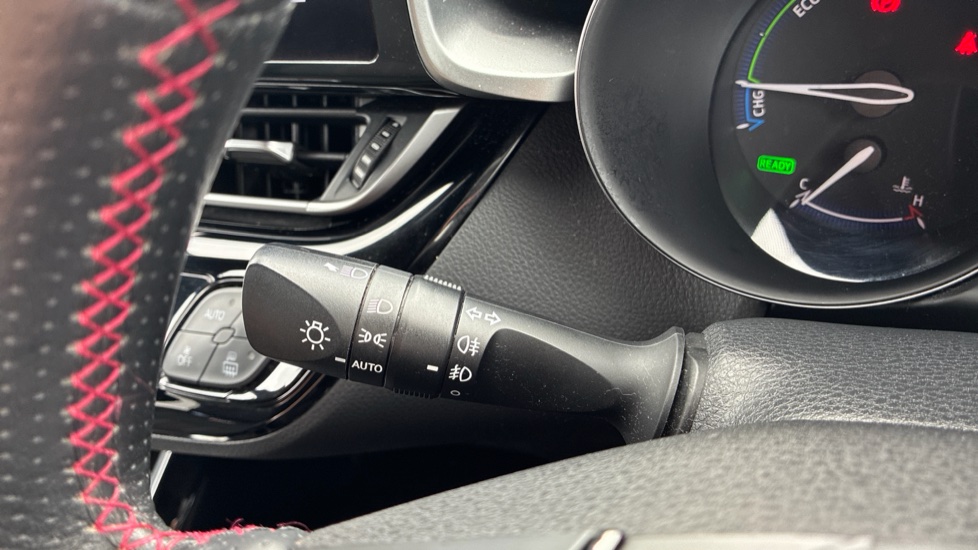 Toyota C-HR 1.8 Hybrid GR Sport 5dr CVT Hybrid Hatchback - Image 34