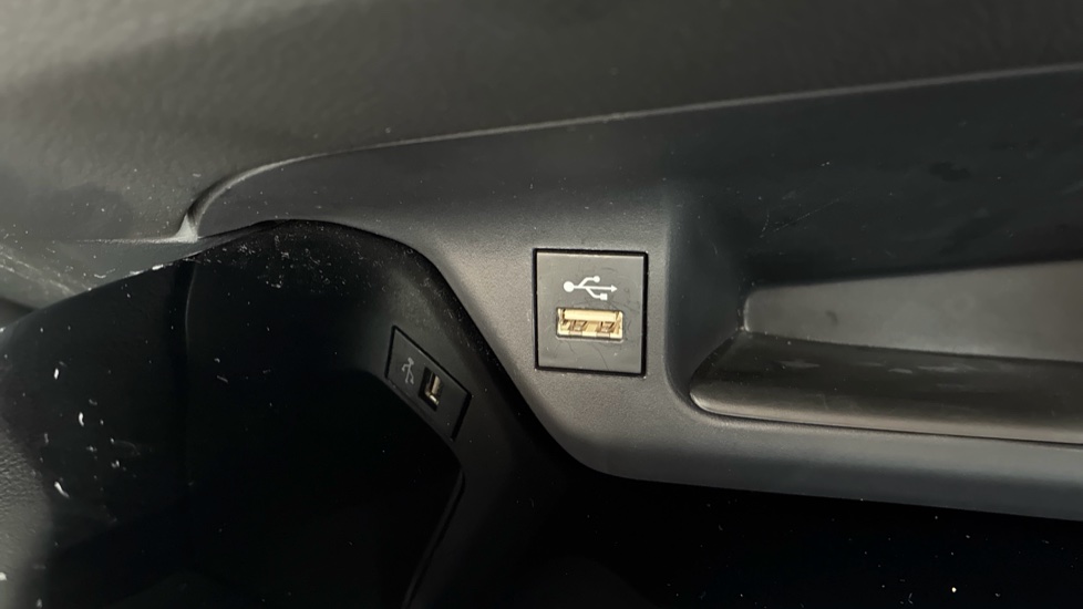 Toyota C-HR 1.8 Hybrid GR Sport 5dr CVT Hybrid Hatchback - Image 37