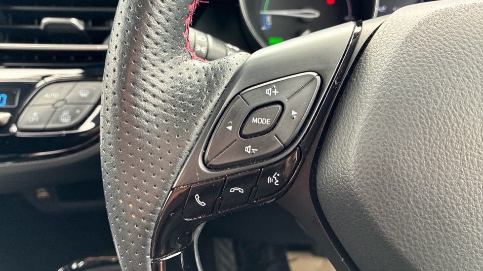 Toyota C-HR 1.8 Hybrid GR Sport 5dr CVT Hybrid Hatchback - Image 40