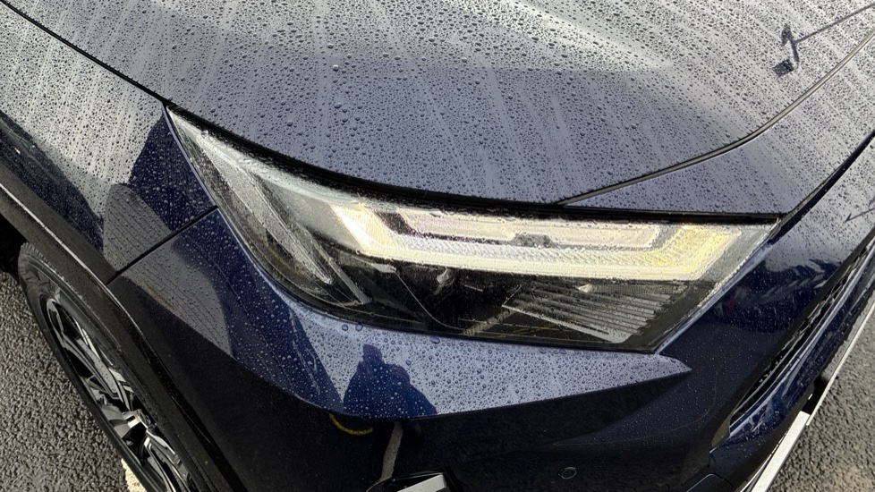 Toyota RAV4 2.5 PHEV Dynamic 5dr CVT Estate - Image 20