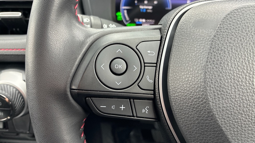Toyota RAV4 2.5 PHEV Dynamic 5dr CVT Estate - Image 41
