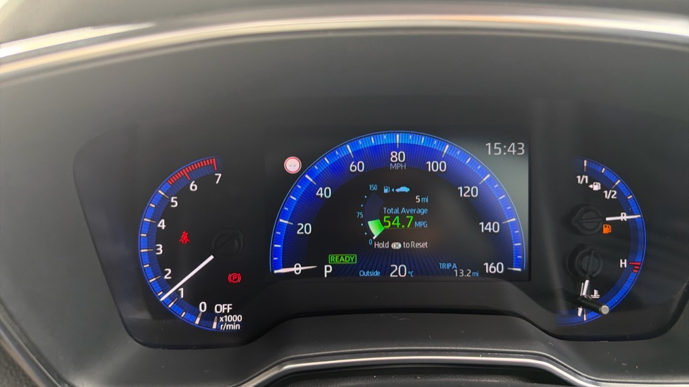 Toyota Corolla 1.8 VVT-i Hybrid Icon 5dr CVT Hybrid Estate - Image 11