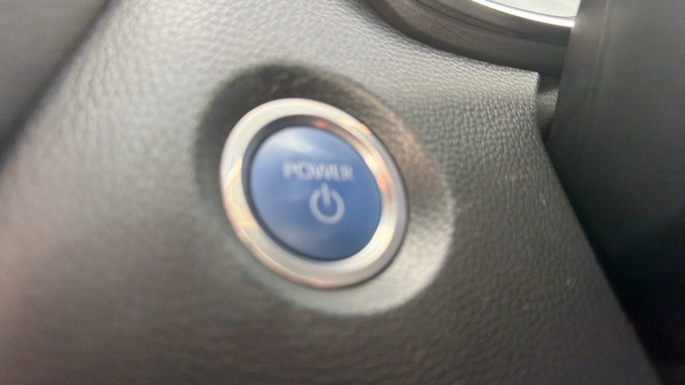 Toyota Corolla 1.8 VVT-i Hybrid Icon 5dr CVT Hybrid Estate - Image 16