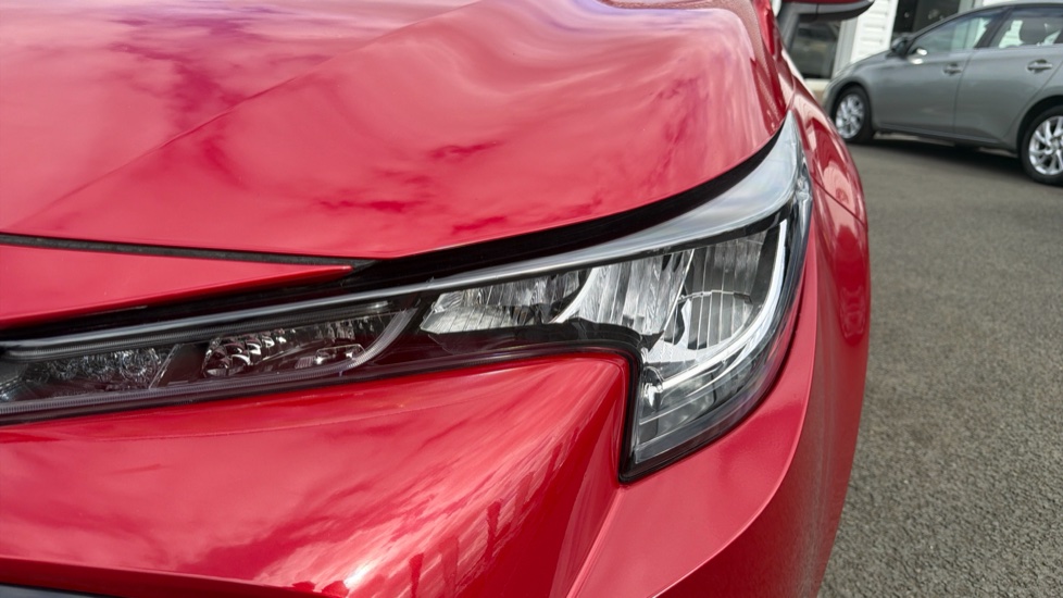 Toyota Corolla 1.8 VVT-i Hybrid Icon 5dr CVT Hybrid Estate - Image 20