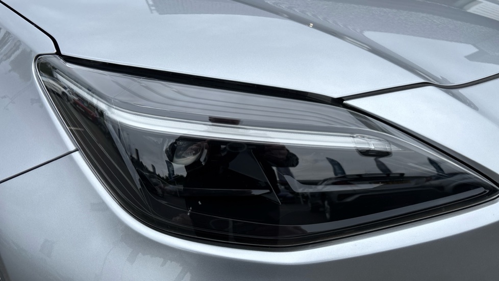 Toyota Yaris Cross 1.5 Hybrid Design 5dr CVT Hybrid Estate - Image 20