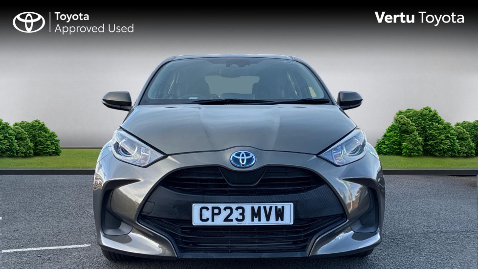 Toyota Yaris 1.5 Hybrid Icon 5dr CVT Hybrid Hatchback - Image 22