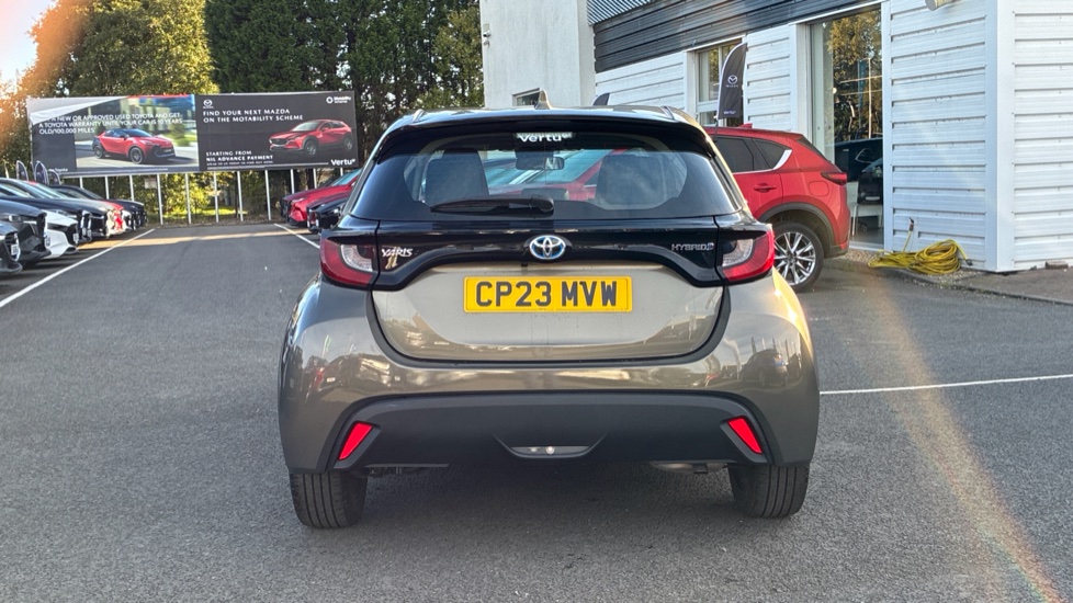 Toyota Yaris 1.5 Hybrid Icon 5dr CVT Hybrid Hatchback - Image 26