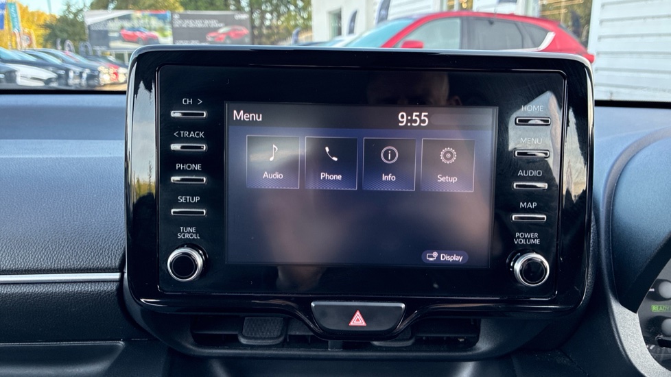 Toyota Yaris 1.5 Hybrid Icon 5dr CVT Hybrid Hatchback - Image 45