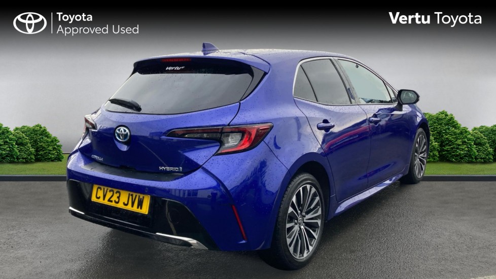 Toyota Corolla 1.8 Hybrid Design 5dr CVT Hybrid Hatchback - Image 2