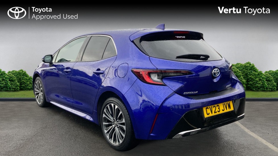 Toyota Corolla 1.8 Hybrid Design 5dr CVT Hybrid Hatchback - Image 4