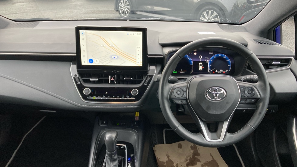 Toyota Corolla 1.8 Hybrid Design 5dr CVT Hybrid Hatchback - Image 6