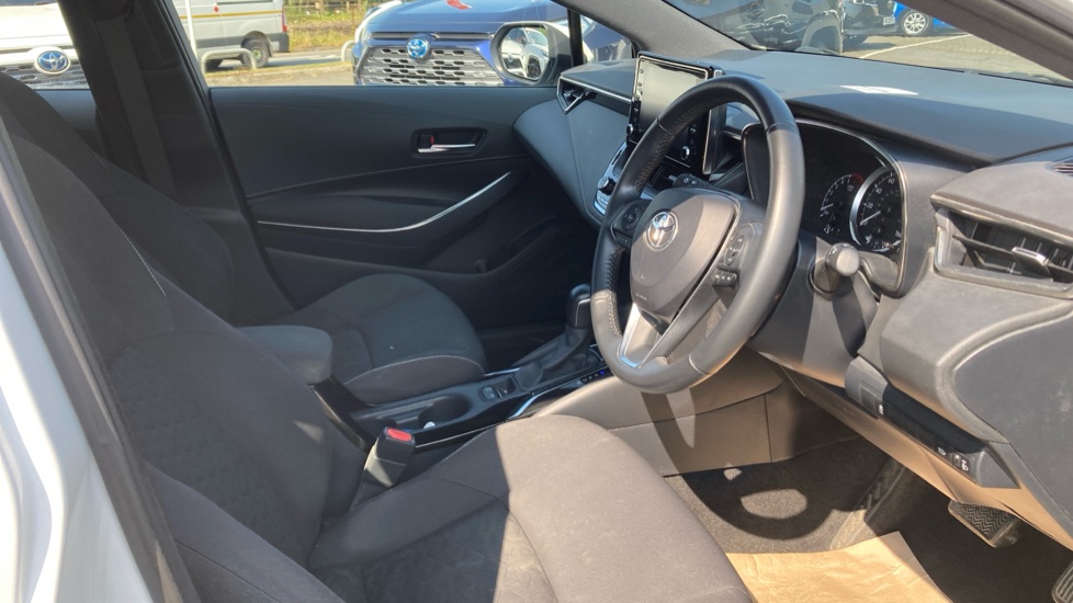 Toyota Corolla 1.8 VVT-i Hybrid Icon 5dr CVT Hybrid Hatchback - Image 12