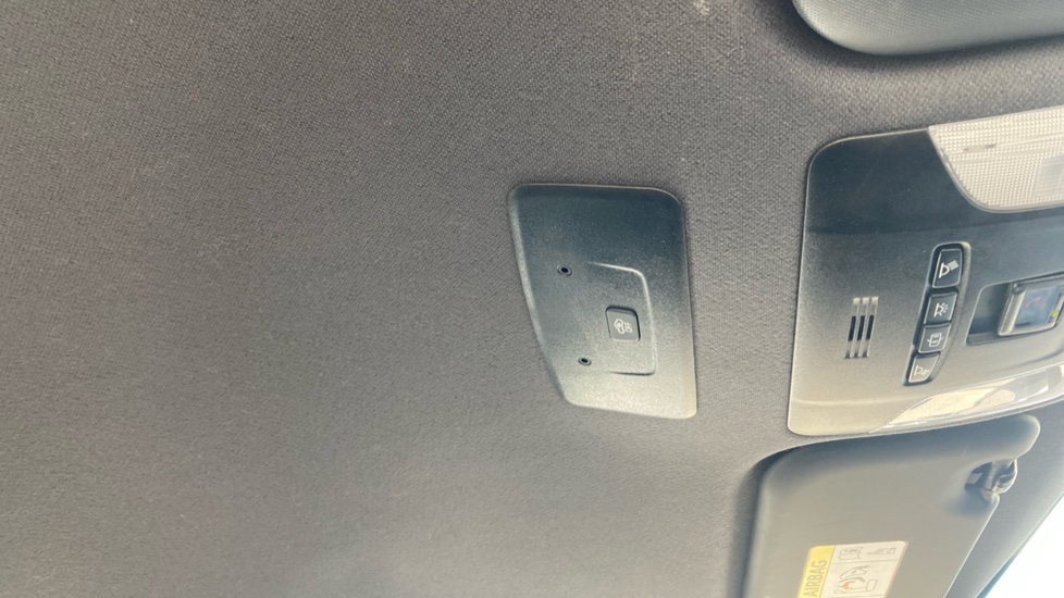 Toyota Corolla 1.8 VVT-i Hybrid Icon 5dr CVT Hybrid Hatchback - Image 19