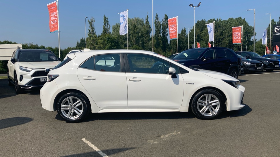 Toyota Corolla 1.8 VVT-i Hybrid Icon 5dr CVT Hybrid Hatchback - Image 23