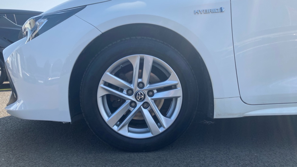 Toyota Corolla 1.8 VVT-i Hybrid Icon 5dr CVT Hybrid Hatchback - Image 25