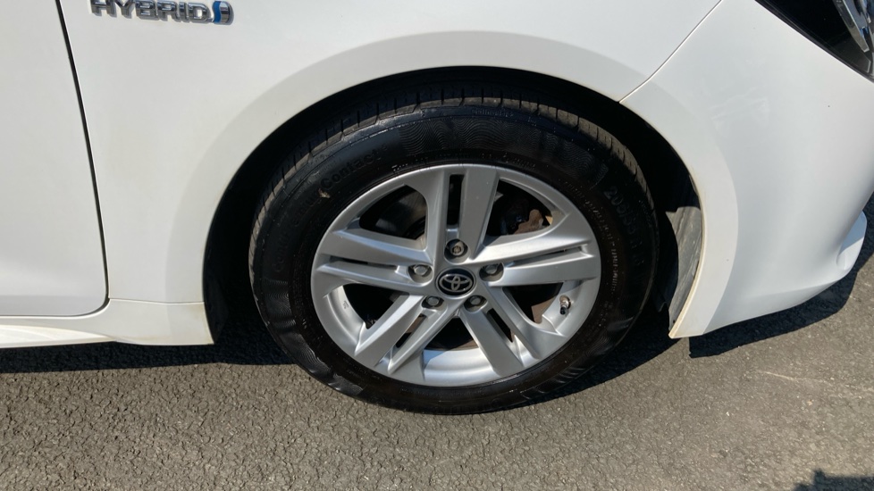 Toyota Corolla 1.8 VVT-i Hybrid Icon 5dr CVT Hybrid Hatchback - Image 30