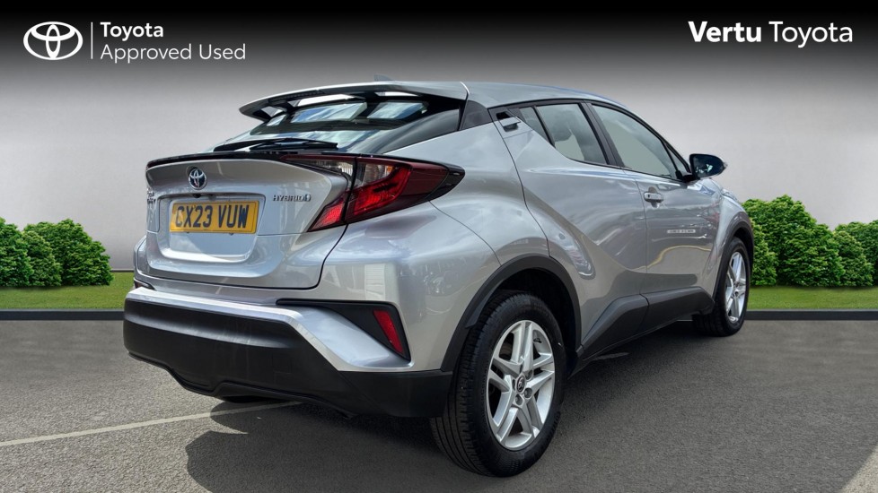 Toyota C-HR 1.8 Hybrid Icon 5dr CVT Hybrid Hatchback - Image 2