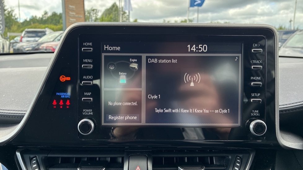 Toyota C-HR 1.8 Hybrid Icon 5dr CVT Hybrid Hatchback - Image 9