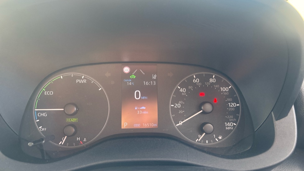 Toyota Yaris 1.5 Hybrid Icon 5dr CVT Hybrid Hatchback - Image 11
