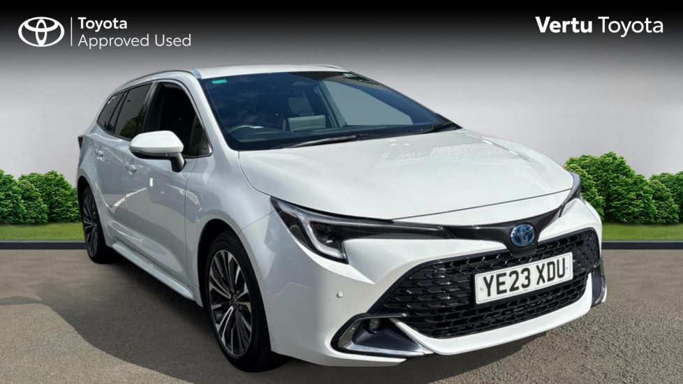Toyota Corolla 1.8 Hybrid Design 5dr CVT Hybrid Estate - Image 1