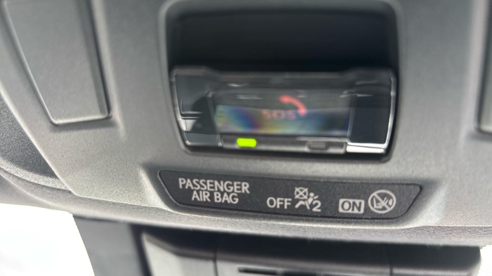 Toyota Corolla 1.8 Hybrid Design 5dr CVT Hybrid Estate - Image 41
