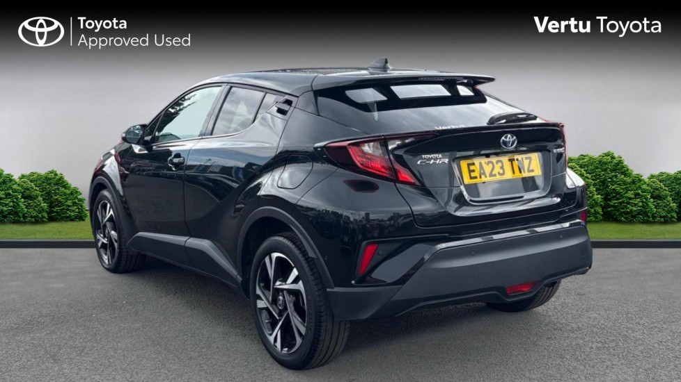 Toyota C-HR 1.8 Hybrid Design 5dr CVT Hybrid Hatchback - Image 4