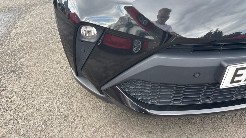 Toyota C-HR 1.8 Hybrid Design 5dr CVT Hybrid Hatchback - Image 57