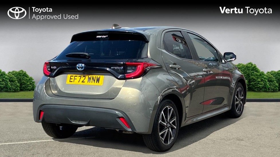 Toyota Yaris 1.5 Hybrid Design 5dr CVT Hybrid Hatchback - Image 2