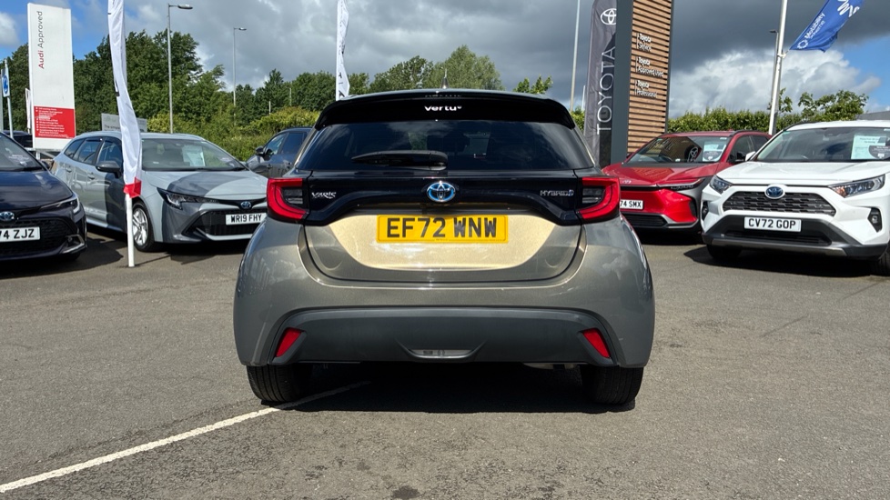 Toyota Yaris 1.5 Hybrid Design 5dr CVT Hybrid Hatchback - Image 26