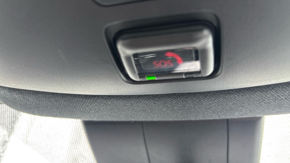 Toyota C-HR 1.8 Hybrid Icon 5dr CVT Hybrid Hatchback - Image 39