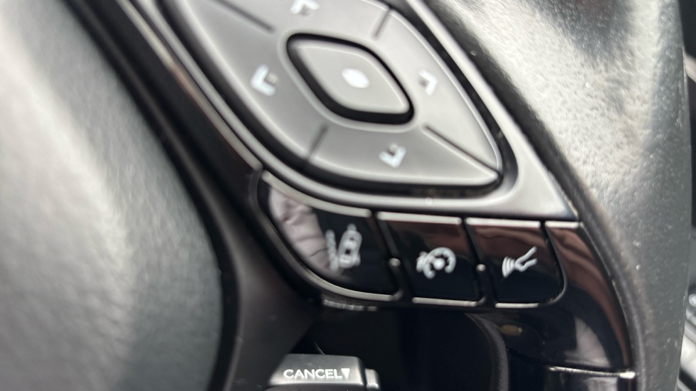 Toyota C-HR 1.8 Hybrid Icon 5dr CVT Hybrid Hatchback - Image 42