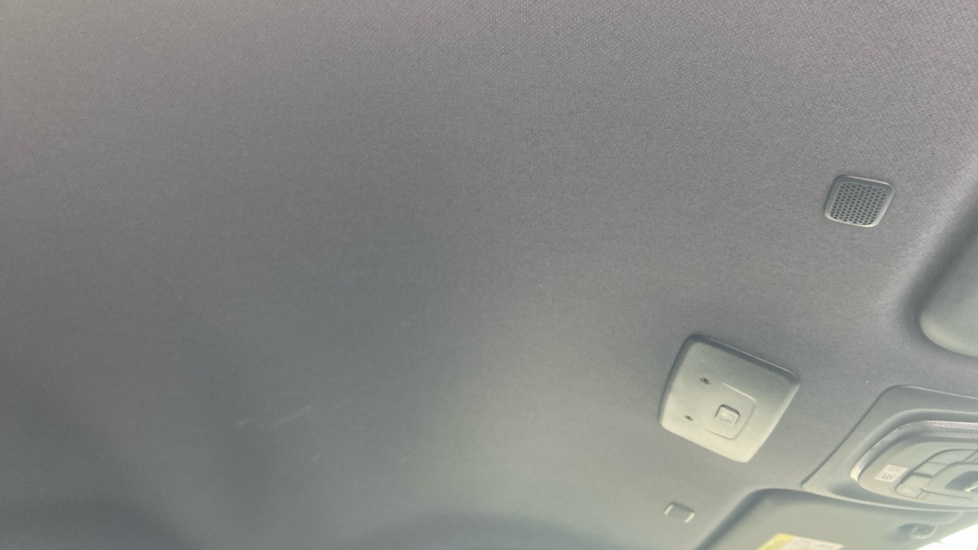 Toyota Corolla 1.8 Hybrid Design 5dr CVT Hybrid Estate - Image 19