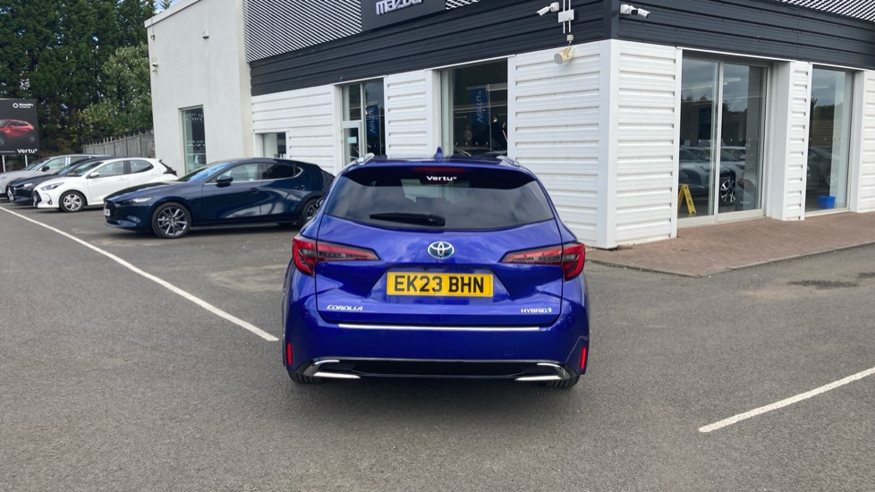 Toyota Corolla 1.8 Hybrid Design 5dr CVT Hybrid Estate - Image 26