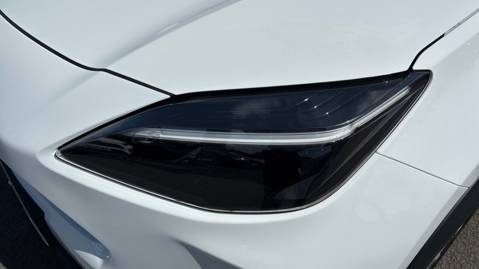 Toyota Yaris Cross 1.5 Hybrid Icon 5dr CVT Hybrid Estate - Image 20