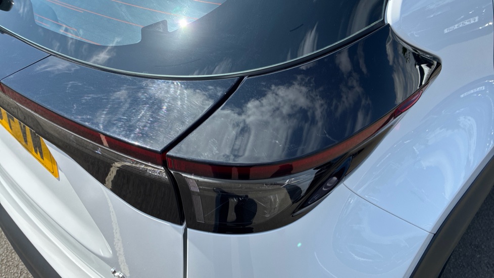 Toyota Yaris Cross 1.5 Hybrid Icon 5dr CVT Hybrid Estate - Image 21
