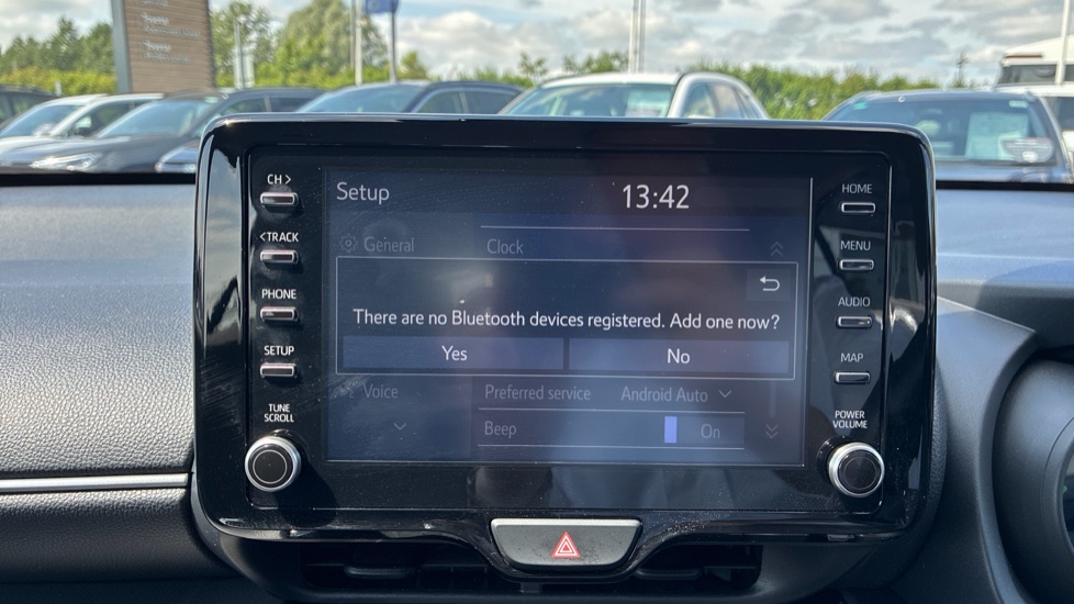 Toyota Yaris Cross 1.5 Hybrid Icon 5dr CVT Hybrid Estate - Image 44