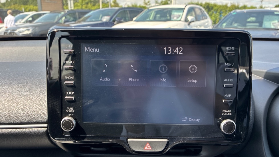 Toyota Yaris Cross 1.5 Hybrid Icon 5dr CVT Hybrid Estate - Image 46