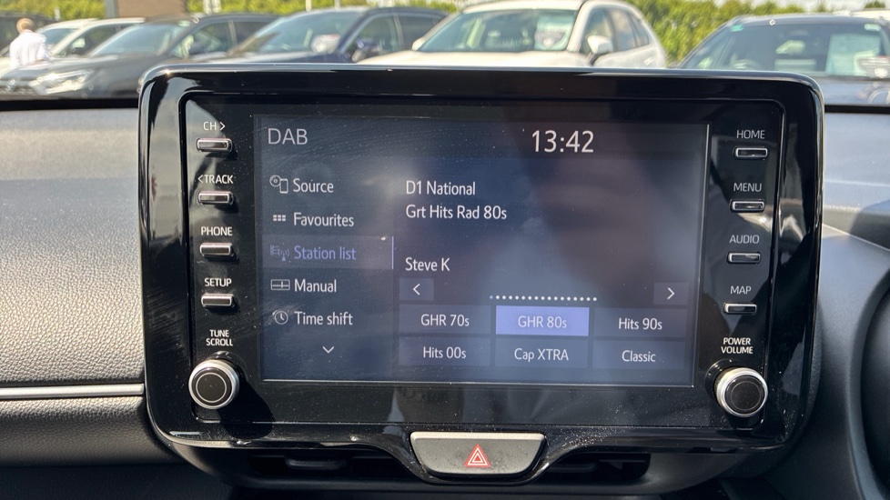Toyota Yaris Cross 1.5 Hybrid Icon 5dr CVT Hybrid Estate - Image 47