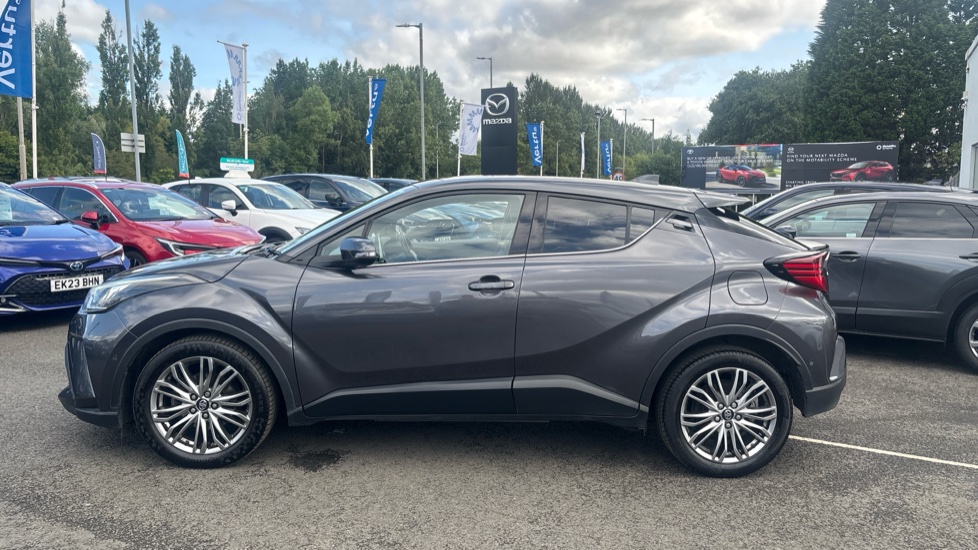 Toyota C-HR 1.8 Hybrid Excel 5dr CVT Hybrid Hatchback - Image 24