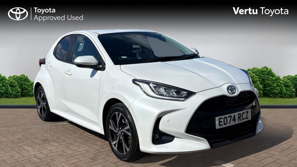 Toyota Yaris 1.5 Hybrid Design 5dr CVT Hybrid Hatchback - Image 1