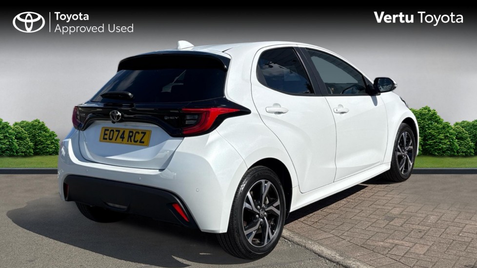 Toyota Yaris 1.5 Hybrid Design 5dr CVT Hybrid Hatchback - Image 2