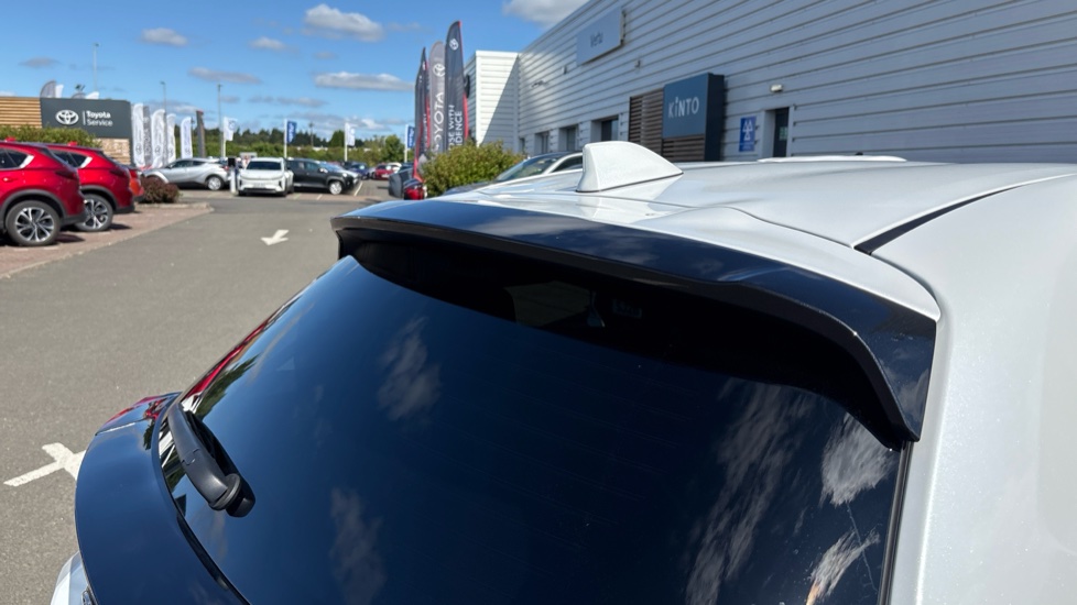 Toyota Yaris 1.5 Hybrid Design 5dr CVT Hybrid Hatchback - Image 56